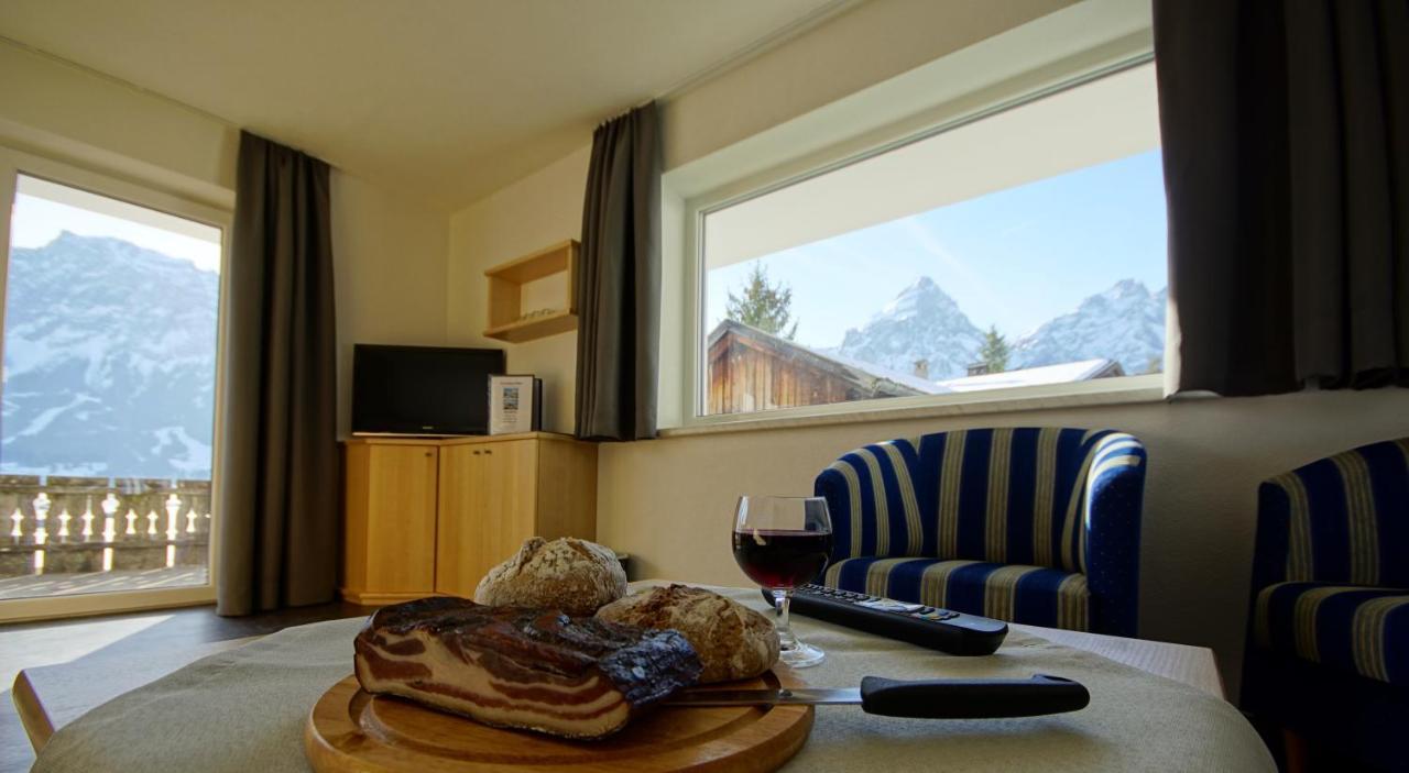 Ferienhaus Mott Lermoos Extérieur photo
